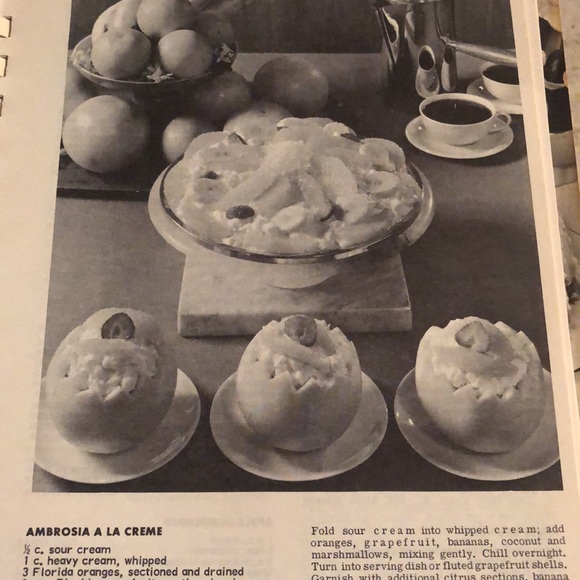Vintage Favorite Eastern Star Recipes. Olde Family Favorites including menus. - Picture 7 of 11